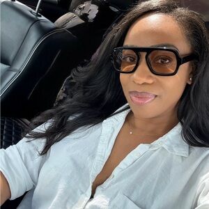 Meet your Posher, Tarin